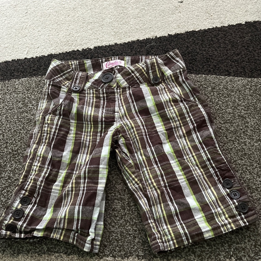 Capris